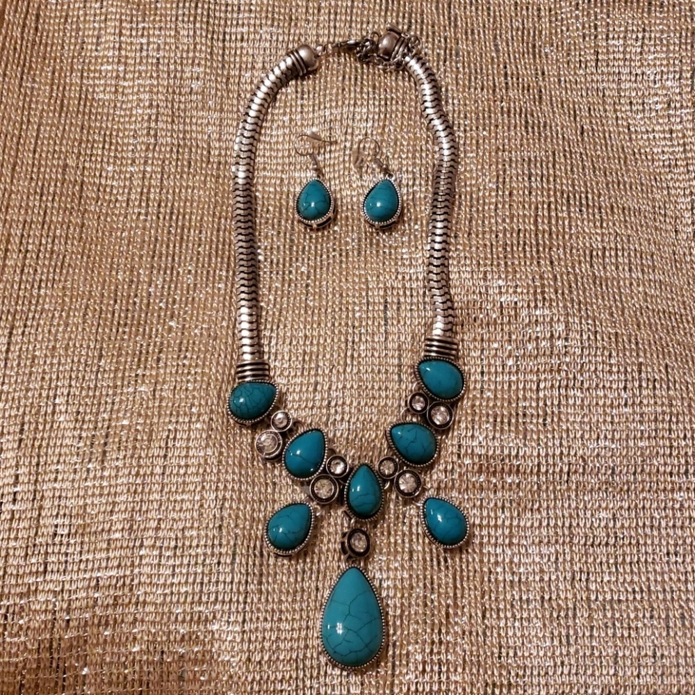 New Necklace set-Bundle and Save 20%